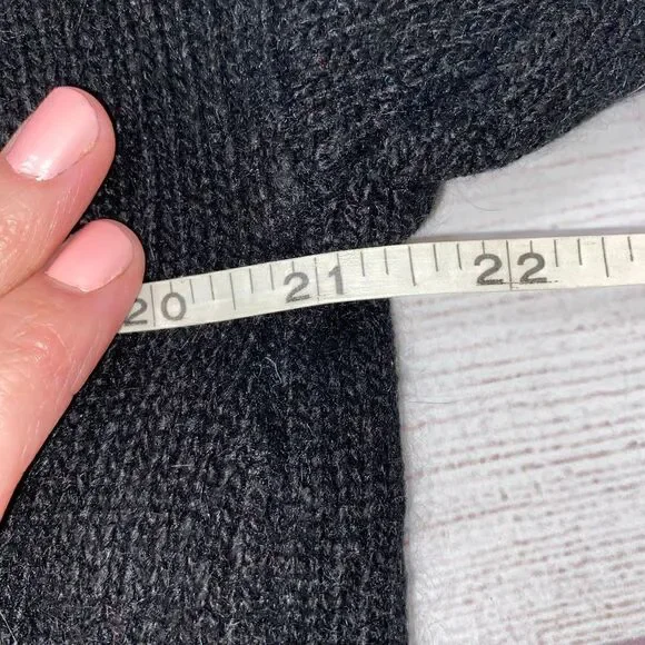 J.P. Val vintage 1980’s Longsleeve sequin accented flowers & bows sweater sz LG - Picture 6 of 11